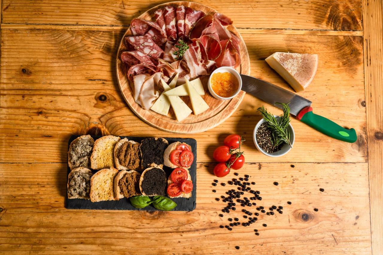 Borgo Laticastelli Hotel Rapolano Terme Eksteriør billede
