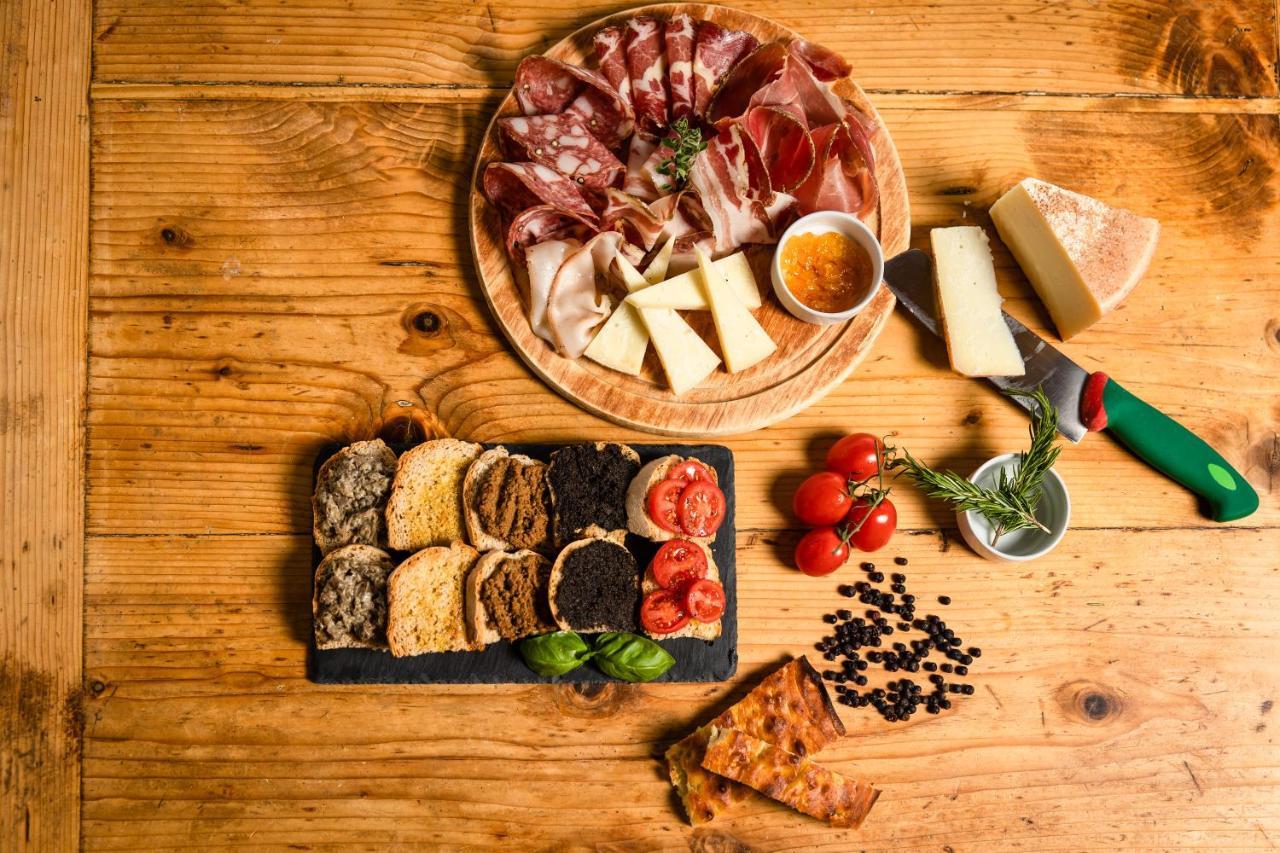 Borgo Laticastelli Hotel Rapolano Terme Eksteriør billede